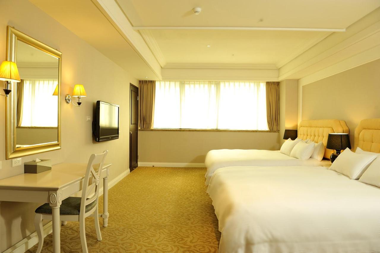 Asia Emperor Hotel Tainan Exterior photo